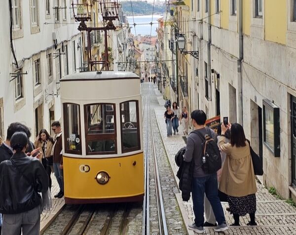 lisbon city break